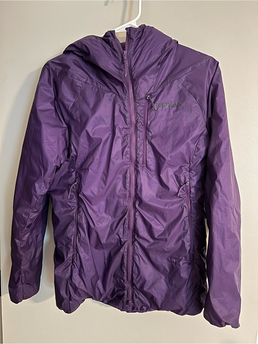 Patagonia W’s DAS light hoody jacket size small